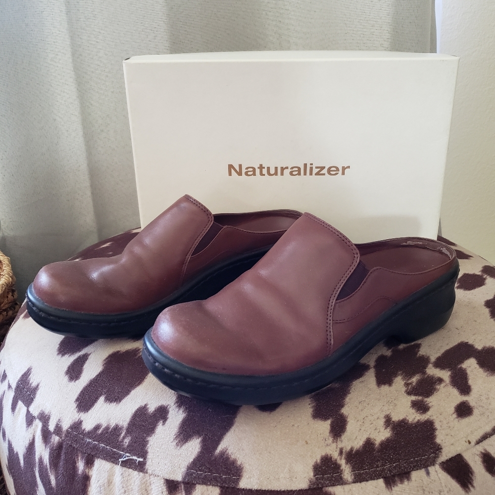 Women's Slip On Clogs